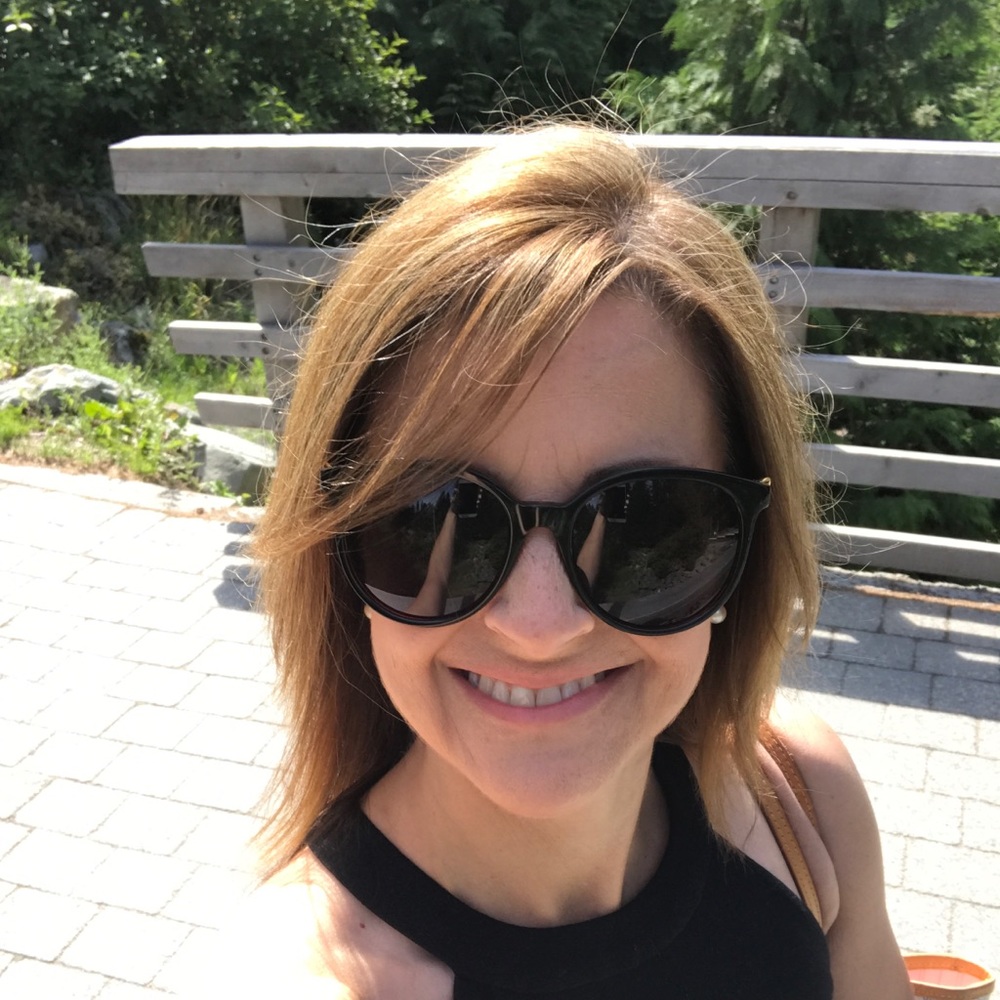 Meet your Posher, Stephanie